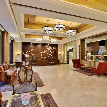 Hotel Radisson Srinagar Exteriér fotografie